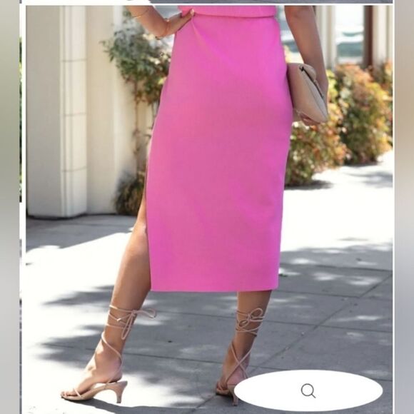 NWT Vici Dolls Ultra Chic Hot Pink Skirt - Women's Size Medium - Picture 2 of 7